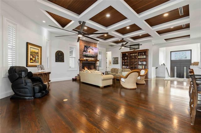 6680 GULF OF MEXICO DRIVE, Longboat Key, FL 34228