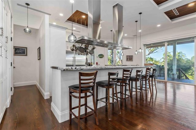 6680 GULF OF MEXICO DRIVE, Longboat Key, FL 34228