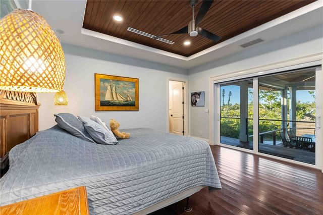 6680 GULF OF MEXICO DRIVE, Longboat Key, FL 34228