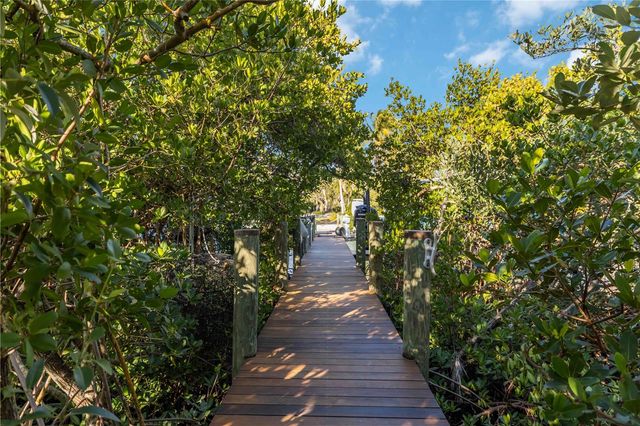 6680 GULF OF MEXICO DRIVE, Longboat Key, FL 34228