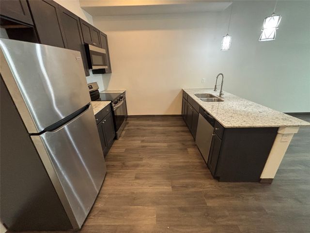 710 Benge Drive 712-G, Arlington, TX 76013