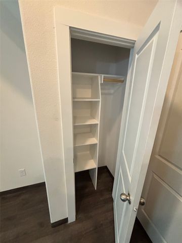 710 Benge Drive 712-G, Arlington, TX 76013