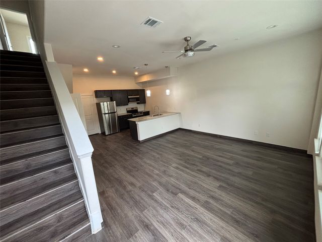 710 Benge Drive 712-G, Arlington, TX 76013