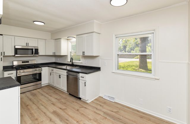 1100 2nd Street NE, Bondurant, IA 50035