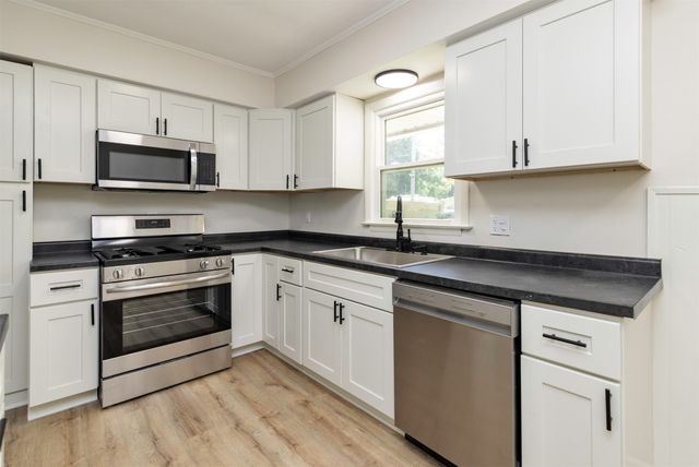 1100 2nd Street NE, Bondurant, IA 50035