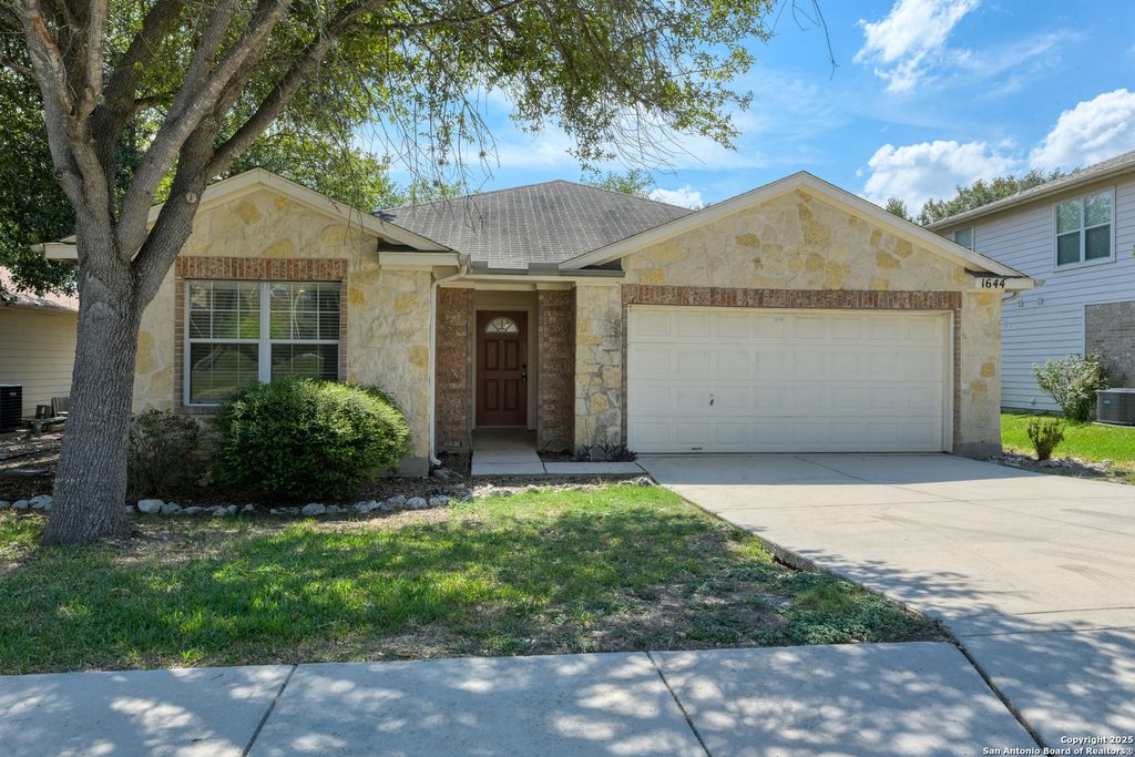 1644 Cloudy Brook, Schertz, TX 78154