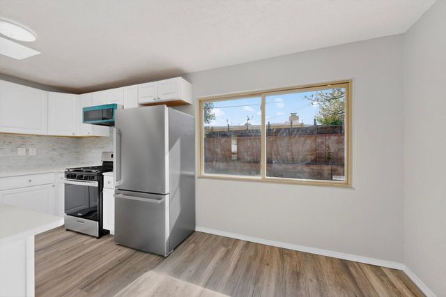 1812 Blume Street NE, Albuquerque, NM 87112