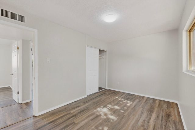 1812 Blume Street NE, Albuquerque, NM 87112