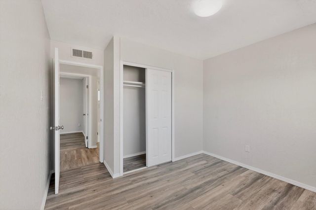 1812 Blume Street NE, Albuquerque, NM 87112