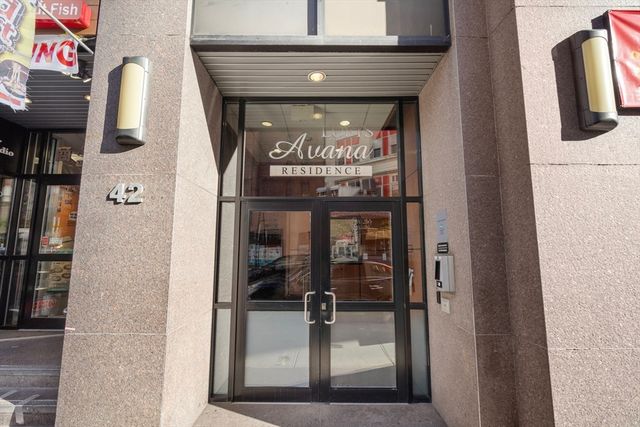 42 Beach Street 9D, Boston, MA 02111