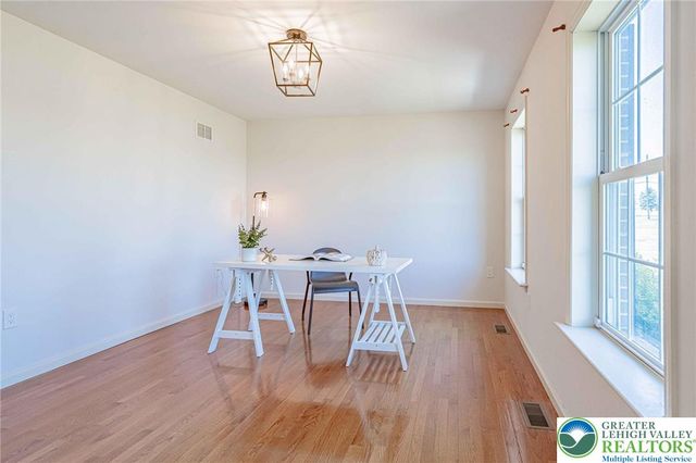 385 Farmington Road, Upper Macungie Twp, PA 18031
