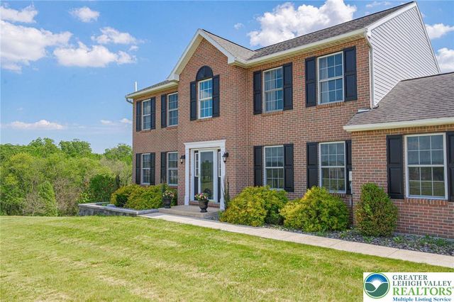 385 Farmington Road, Upper Macungie Twp, PA 18031