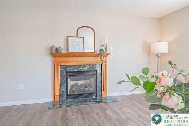 385 Farmington Road, Upper Macungie Twp, PA 18031