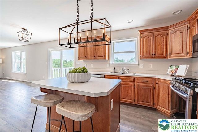 385 Farmington Road, Upper Macungie Twp, PA 18031