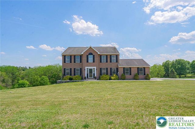 385 Farmington Road, Upper Macungie Twp, PA 18031