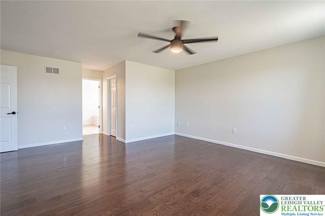 385 Farmington Road, Upper Macungie Twp, PA 18031