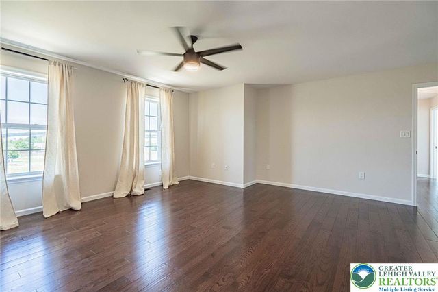 385 Farmington Road, Upper Macungie Twp, PA 18031
