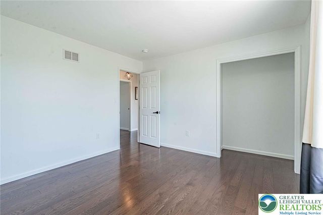 385 Farmington Road, Upper Macungie Twp, PA 18031