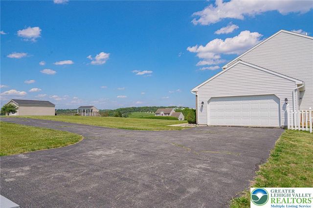 385 Farmington Road, Upper Macungie Twp, PA 18031