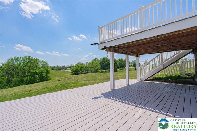 385 Farmington Road, Upper Macungie Twp, PA 18031