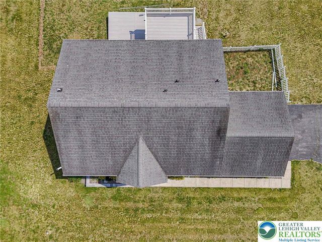 385 Farmington Road, Upper Macungie Twp, PA 18031