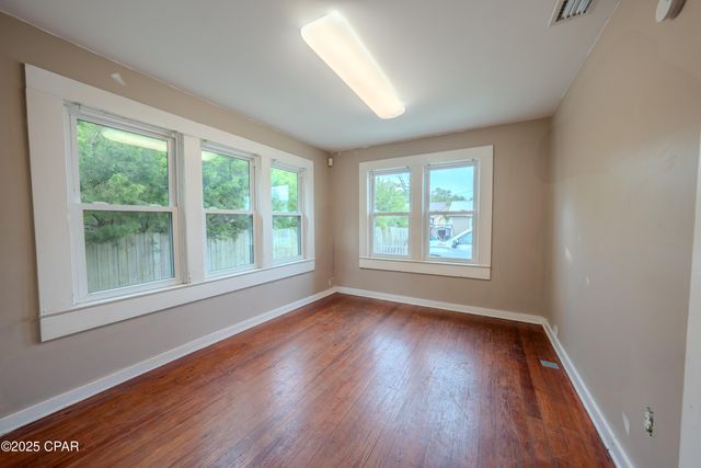 757 Jenks Avenue, Panama City, FL 32401