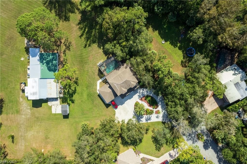 11203 Butler DR, BONITA SPRINGS, FL 34135 — photo 4