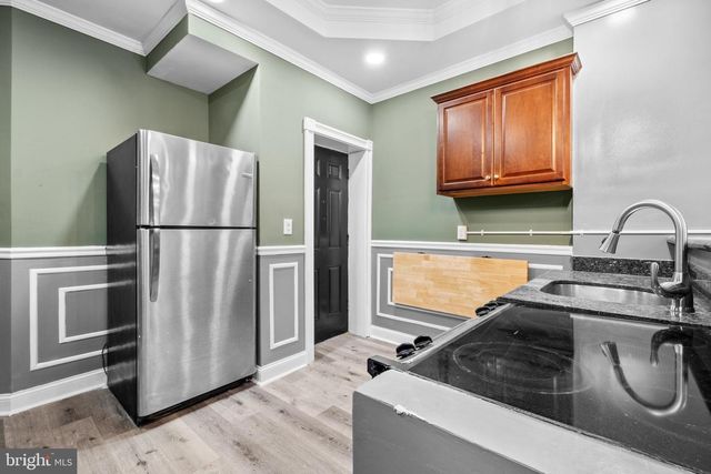 2042 N GRATZ ST, Philadelphia, PA 19121