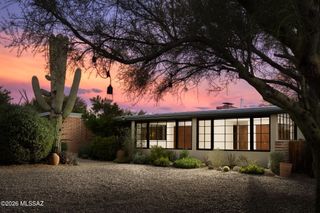 4560 E River Road, Tucson, AZ 85718