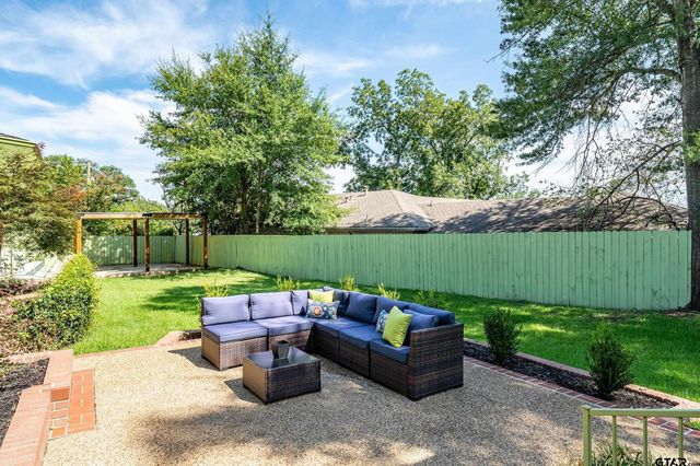 606 Tremont St, Tyler, TX 75701