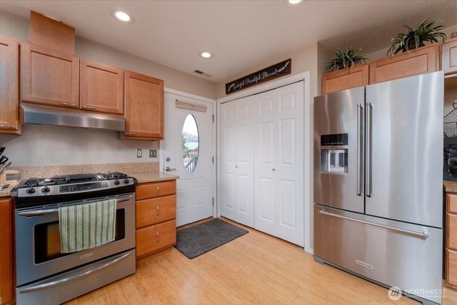 605 Chelan Trails Road, Manson, WA 98831