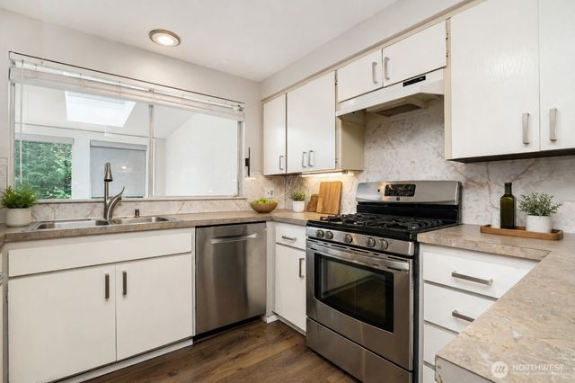 120 155th Street SE, Lynnwood, WA 98087