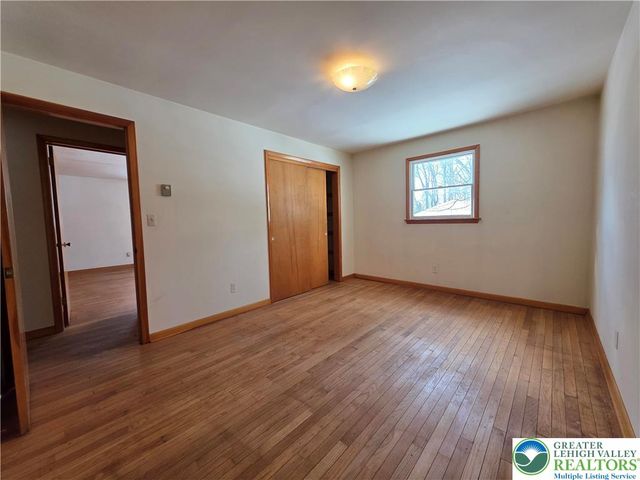 5722 Shady Lane, East Allen Twp, PA 18014