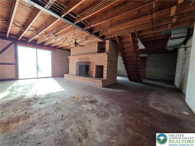 5722 Shady Lane, East Allen Twp, PA 18014