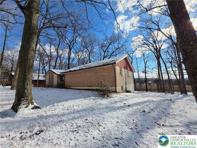 5722 Shady Lane, East Allen Twp, PA 18014