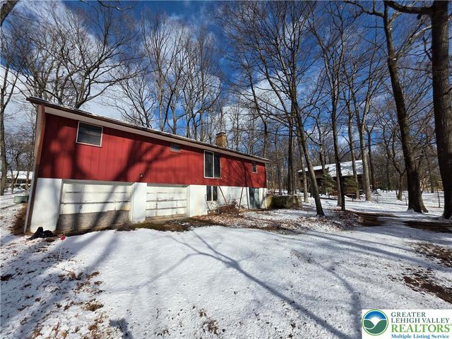 5722 Shady Lane, East Allen Twp, PA 18014