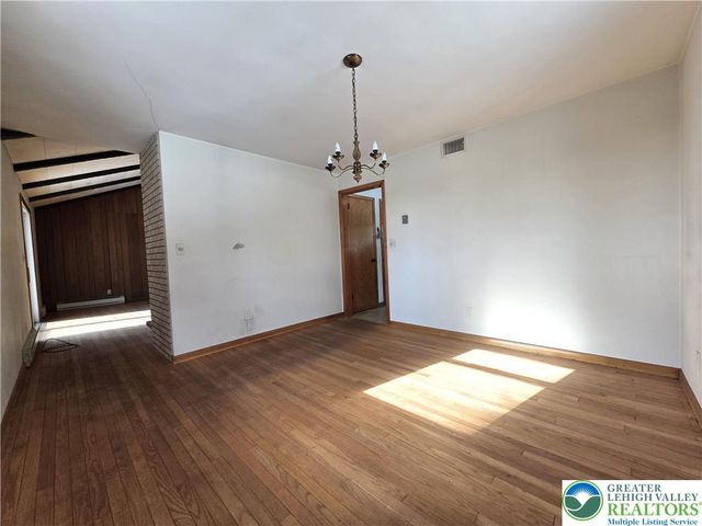 5722 Shady Lane, East Allen Twp, PA 18014