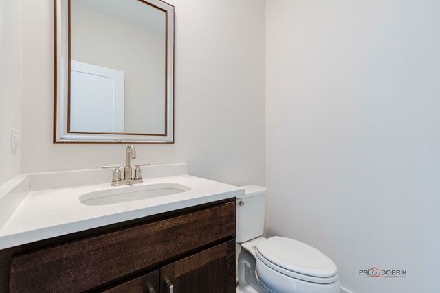 22144 W Casa Bella View, Kildeer, IL 60047