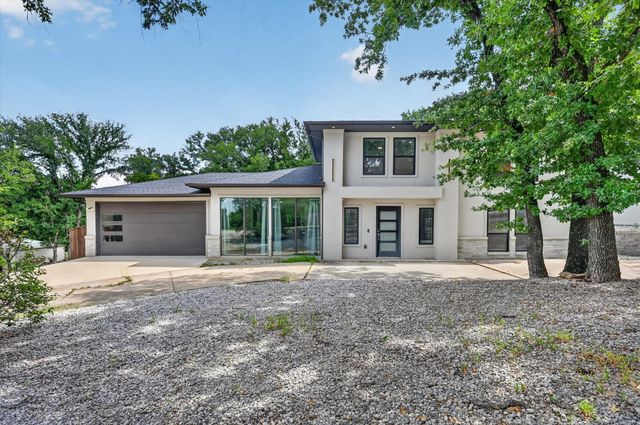 9132 Choctaw Trail, Flower Mound, TX 75022