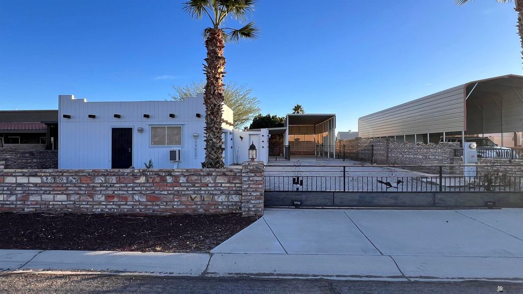13615 E 53 Dr, Yuma, AZ 85367