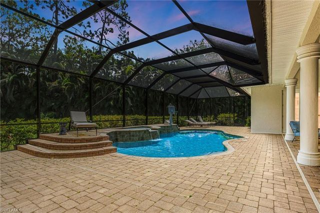 2116 Harlans RUN, Naples, FL 34105