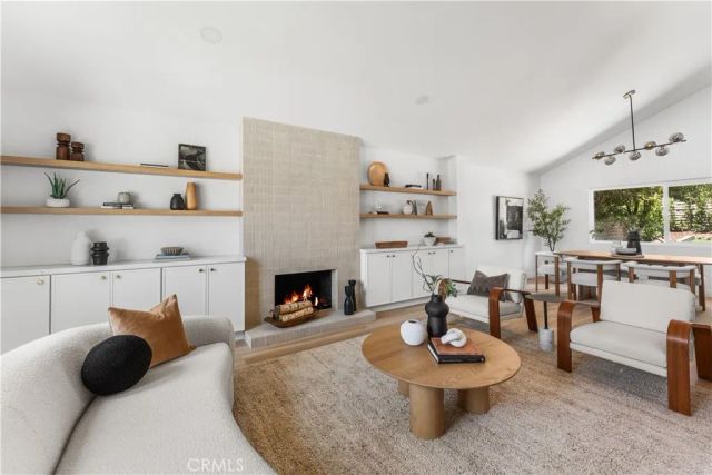 21405 Stanwell, Chatsworth, CA 91311