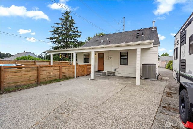 7045 S Fife Street, Tacoma, WA 98409