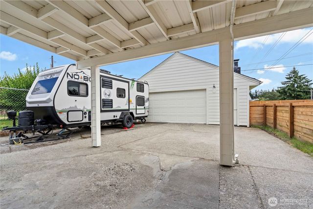 7045 S Fife Street, Tacoma, WA 98409