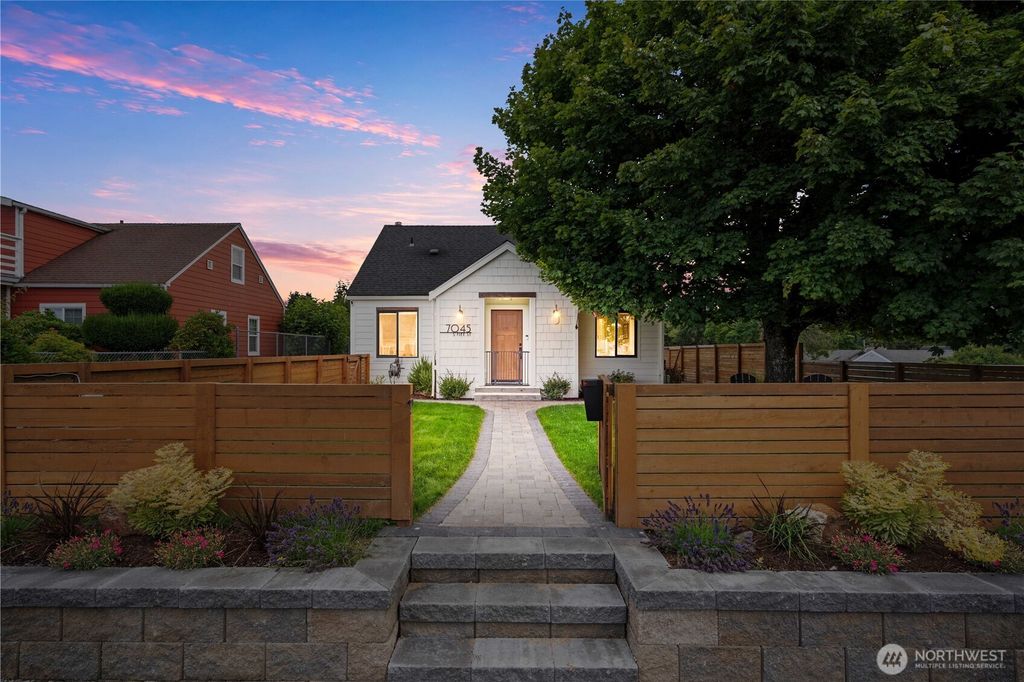 7045 S Fife Street, Tacoma, WA 98409