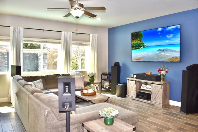 4134 Duncan Avenue, Clovis, CA 93619