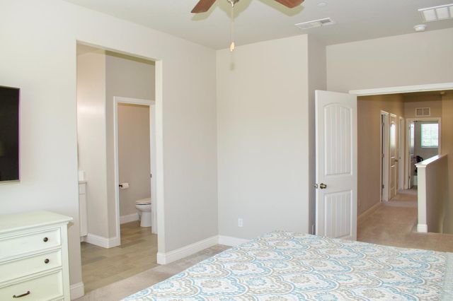 4134 Duncan Avenue, Clovis, CA 93619