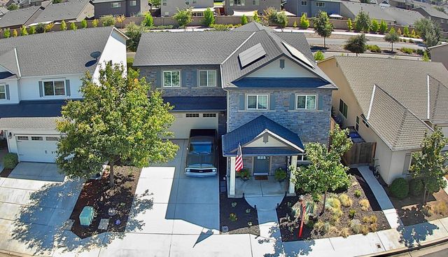 4134 Duncan Avenue, Clovis, CA 93619