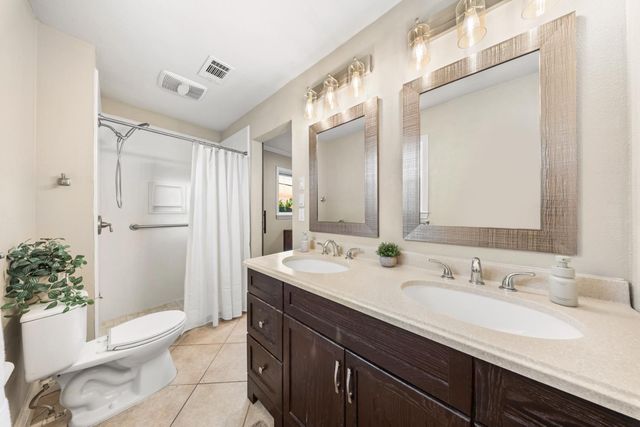 5528 Hesper Way, Carmichael, CA 95608