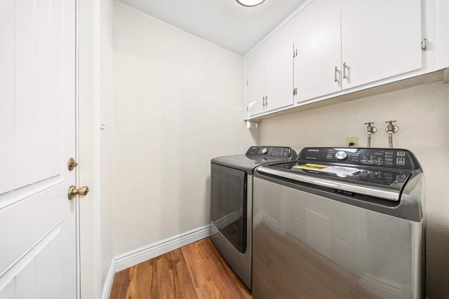 5528 Hesper Way, Carmichael, CA 95608